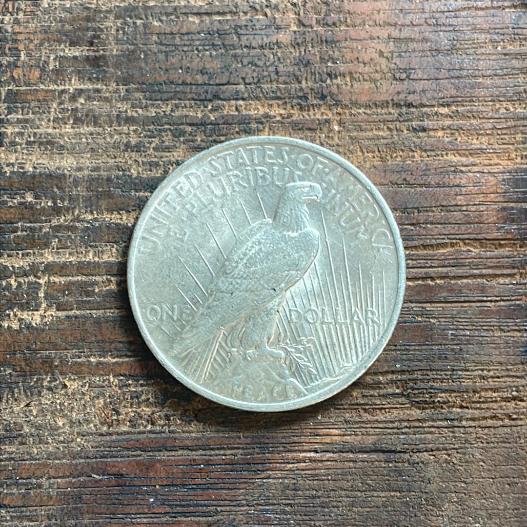 1922 $1 US Silver Peace Dollar