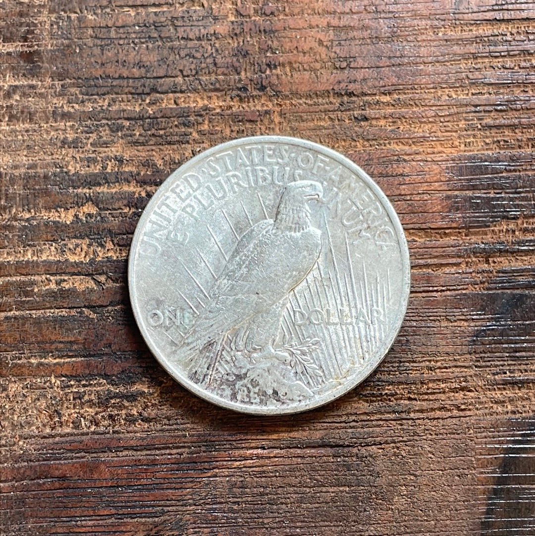 1922 $1 US Silver Peace Dollar
