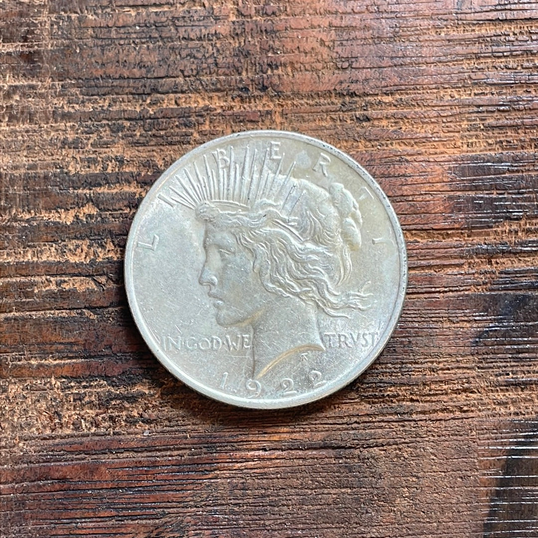 1922 $1 US Silver Peace Dollar