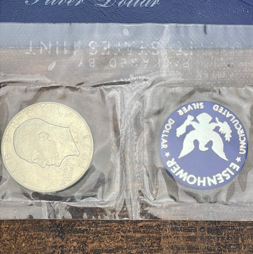 1971 Eisenhower Uncirculated Silver Dollar in Envelope no COA