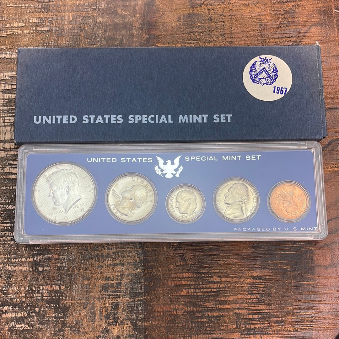 1967 Special Mint Set 5 coins in OGP. 40% Silver Half Dollar