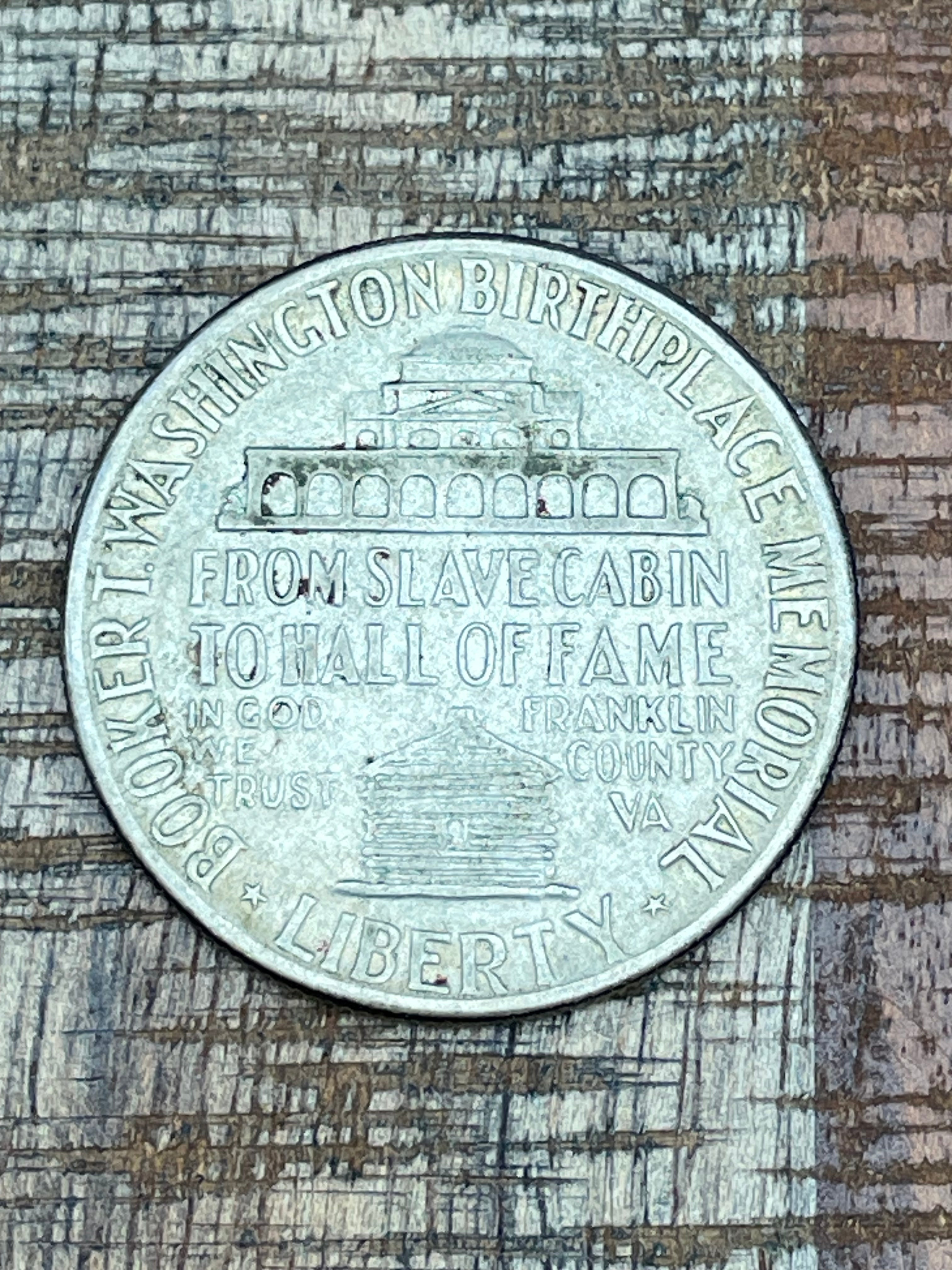 1946-51 P, D or S Booker T. Washington Half Avg Circ