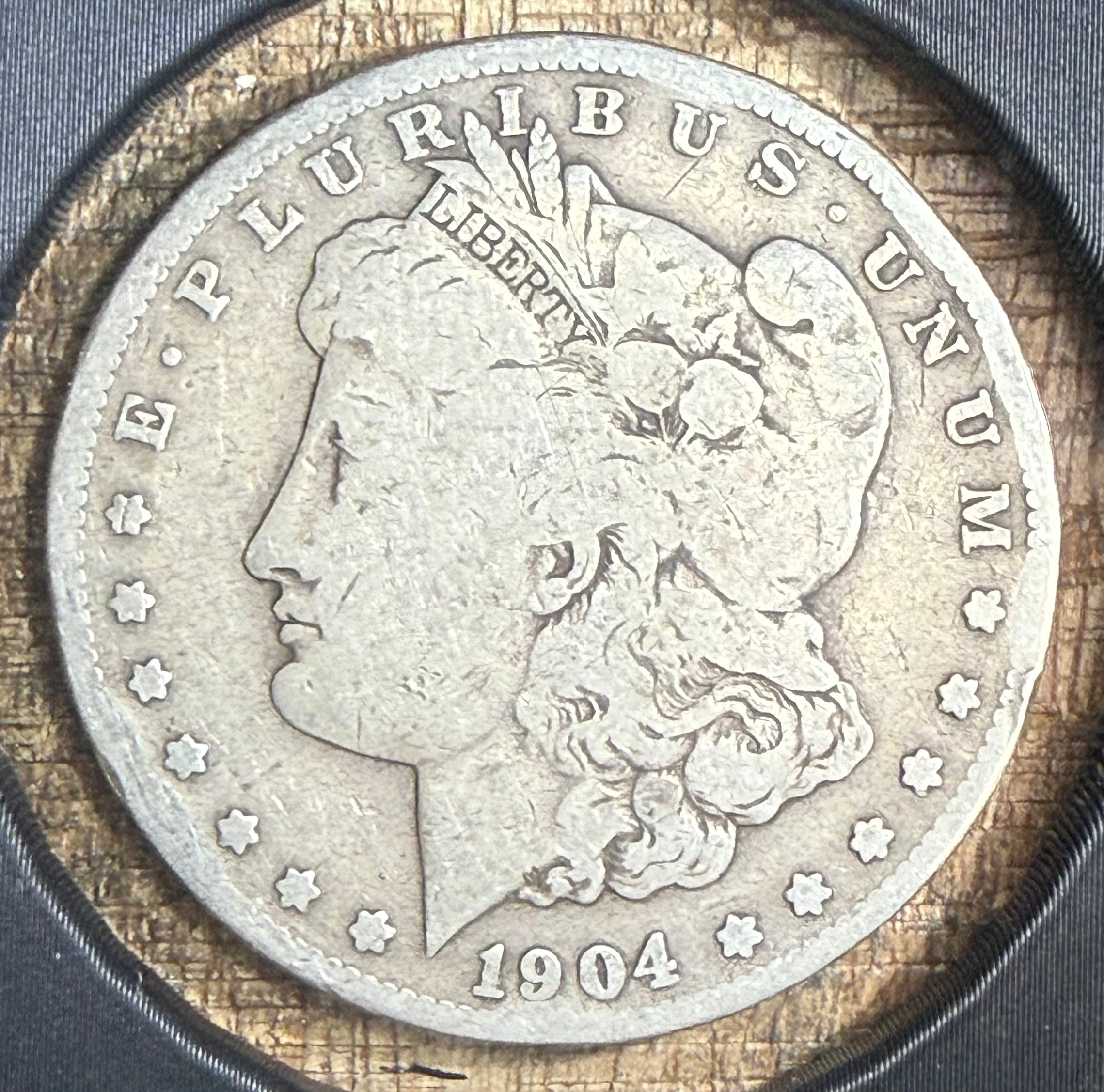 1904-S $1 US Morgan Silver Dollar