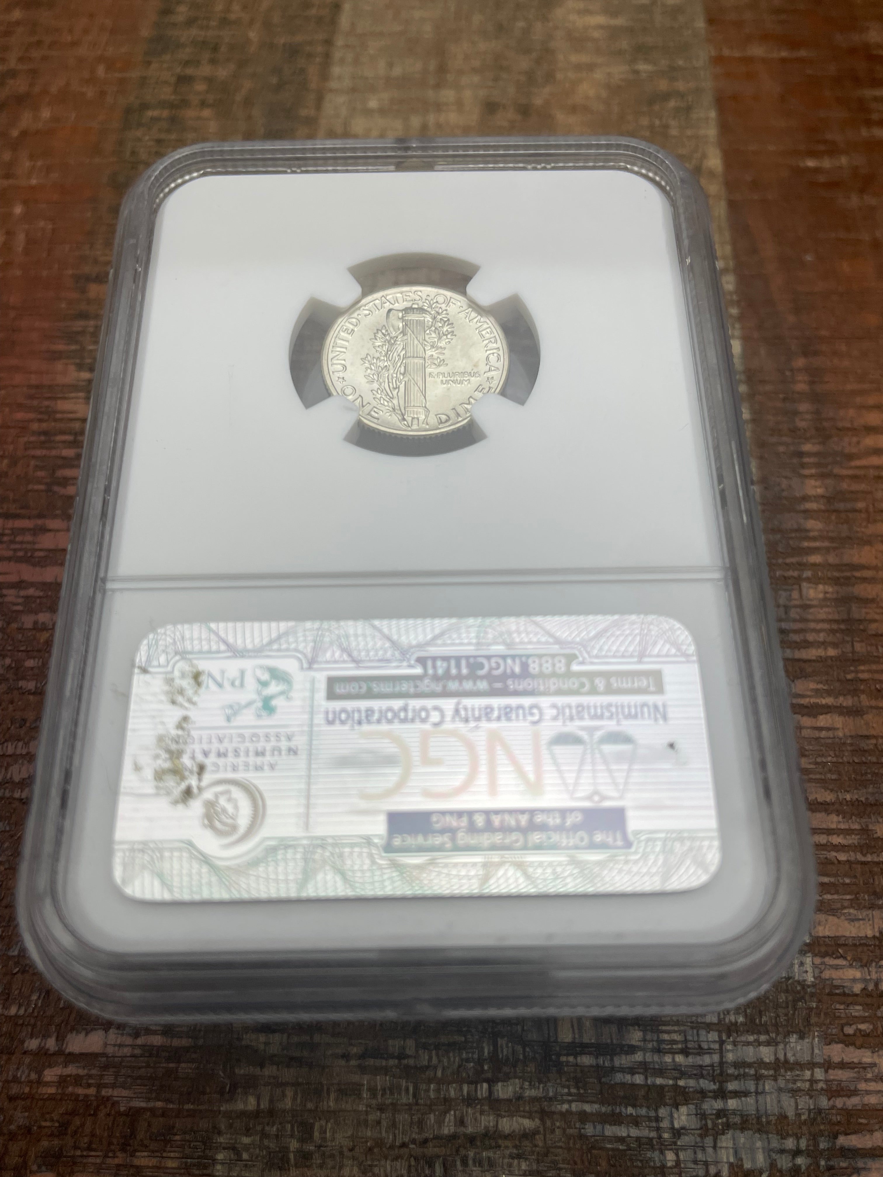 1938 10C Mercury Dime ~ NGC MS65 FB