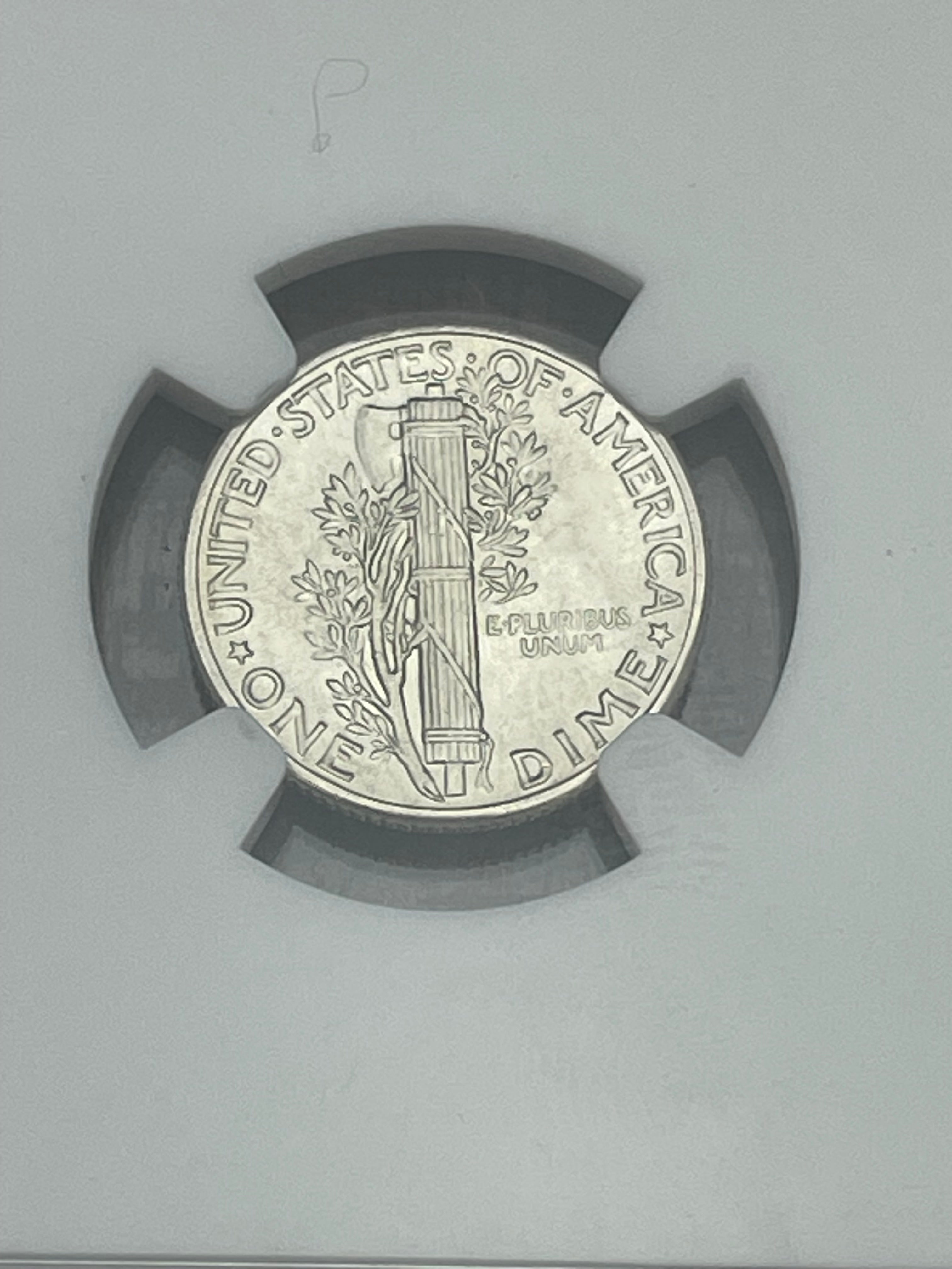 1941 US 10c Mercury Dime NGC MS66 FB