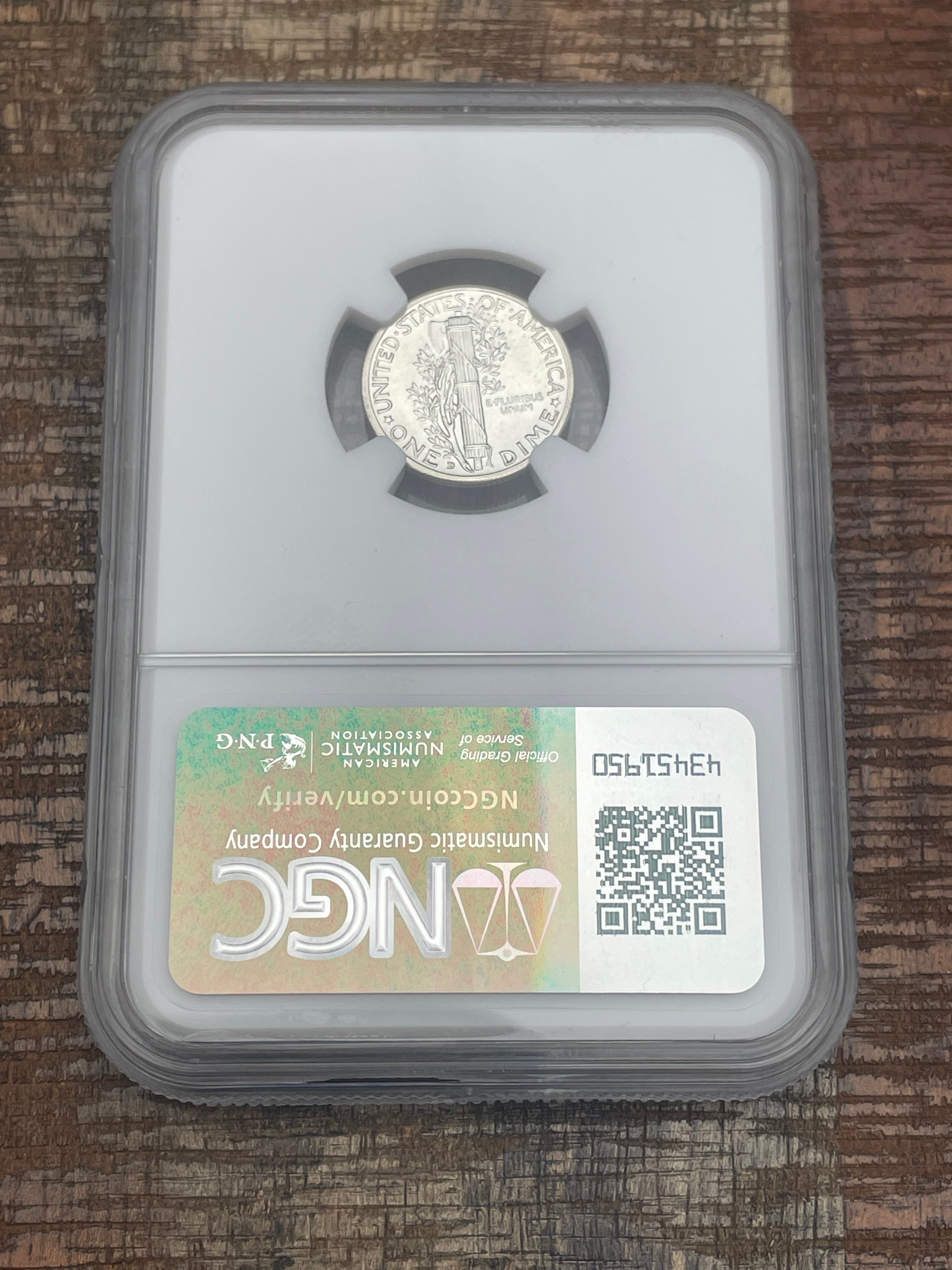 1943-D US 10c Mercury Dime NGC MS66 FB
