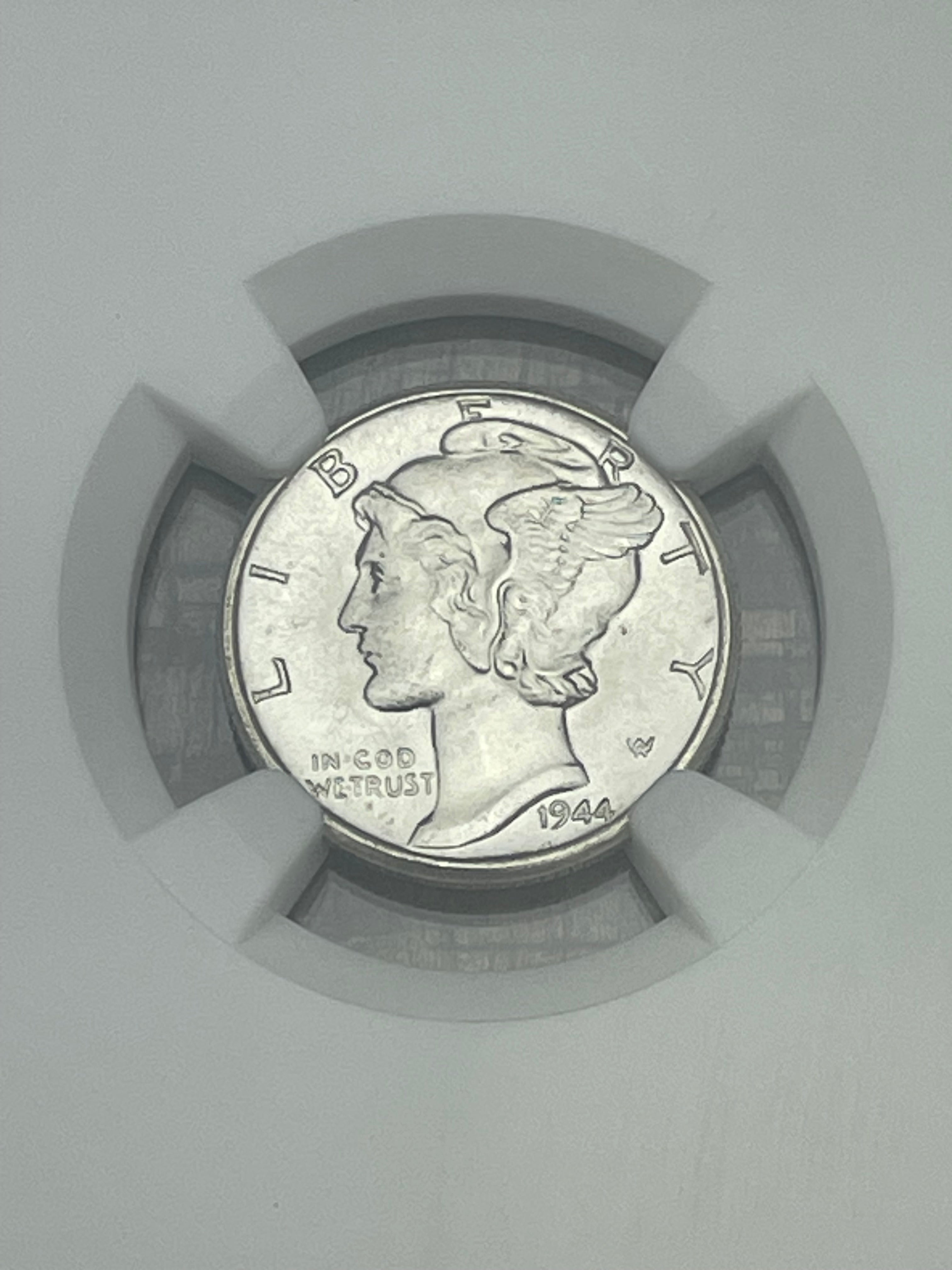 1944-D US 10c Mercury Dime NGC MS66 FB