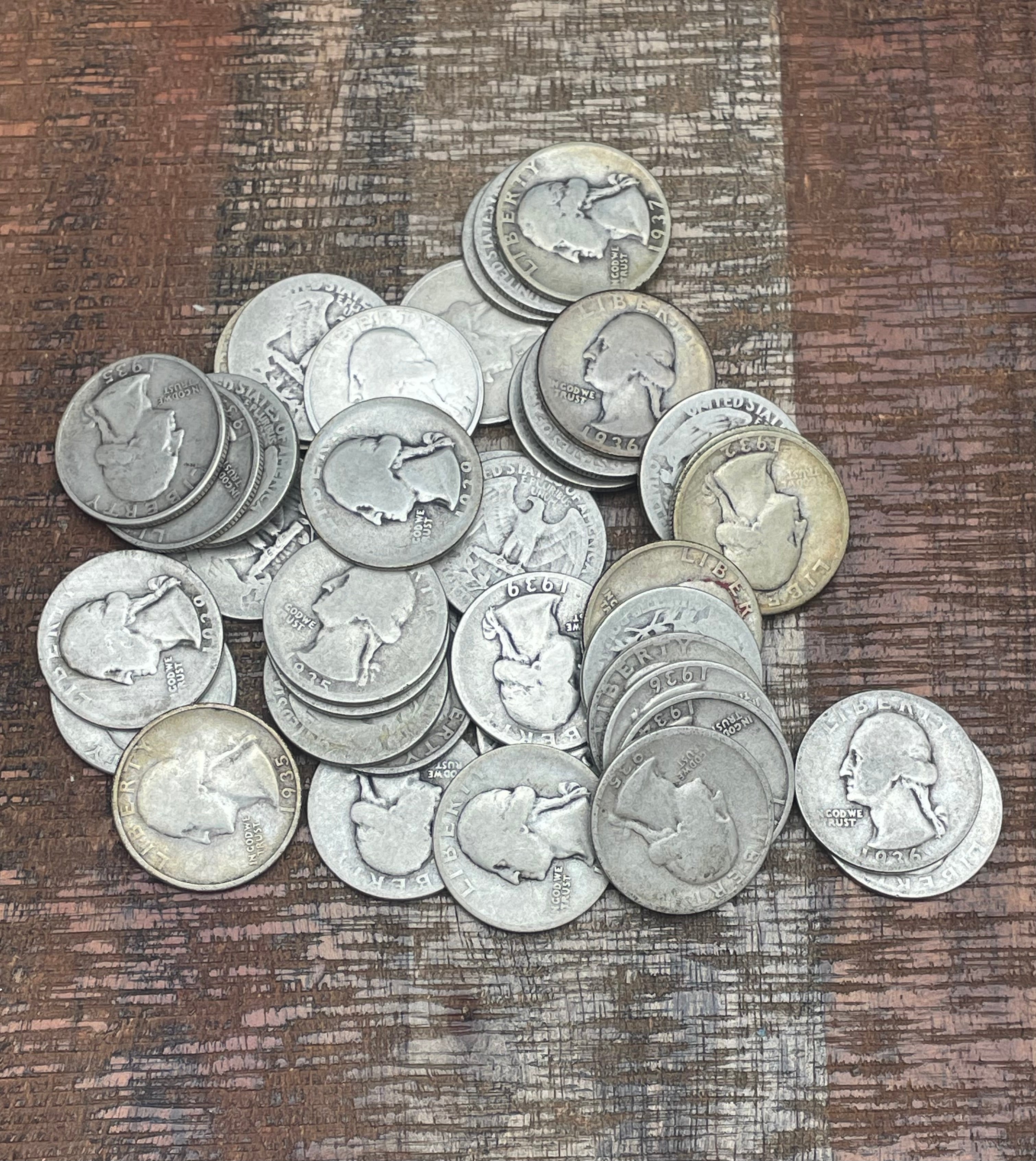 1930-1939 $10 Roll of Quarters - 90% Silver - 40 Quarters~Mixed Dates all from the 30's
