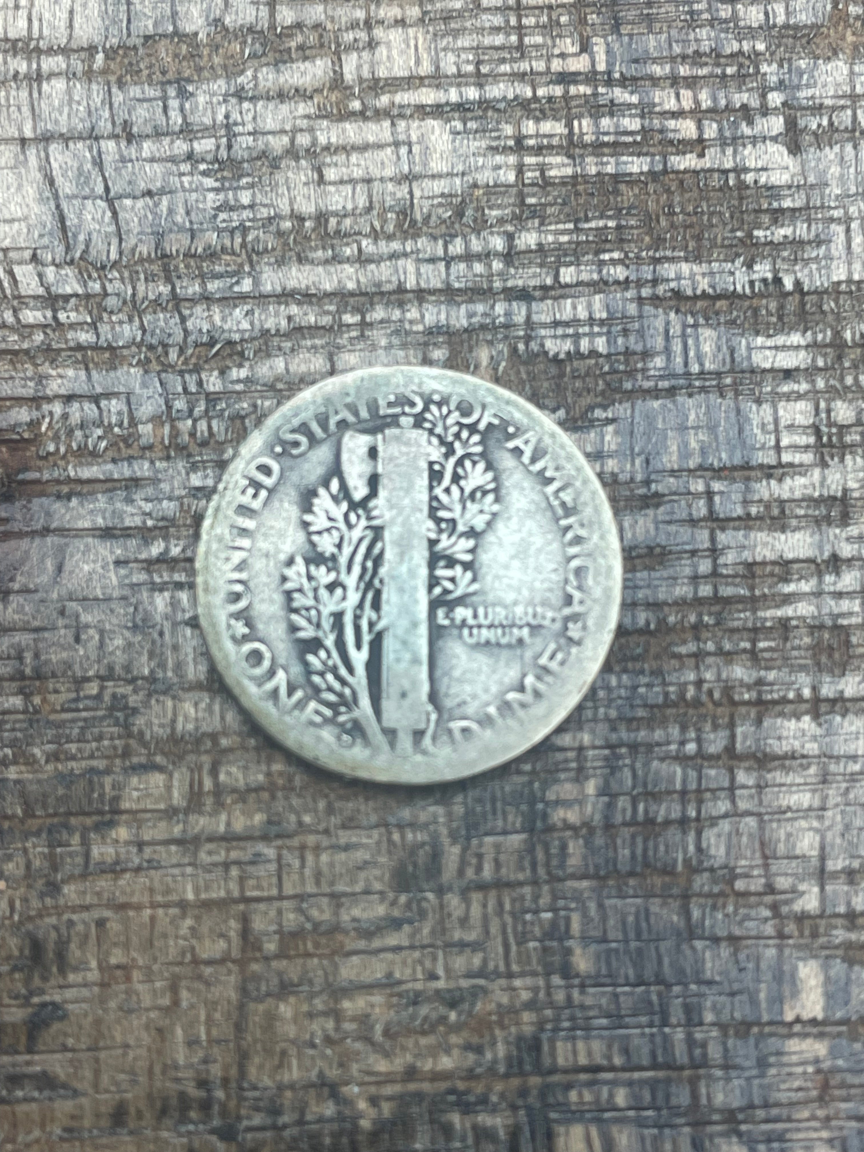 1921-D 10c US Mercury Dime ~ 90% silver