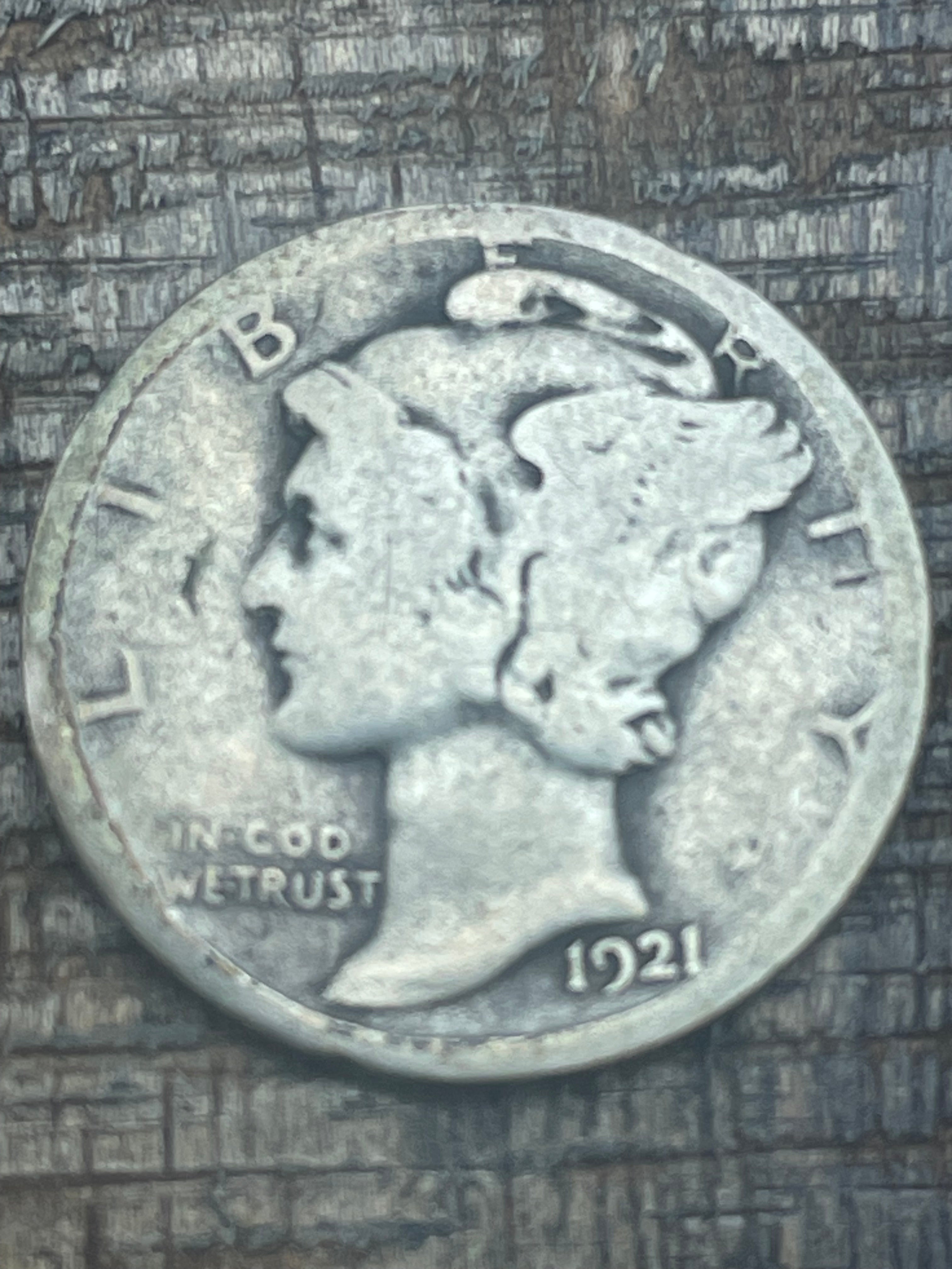1921-D 10c US Mercury Dime ~ 90% silver