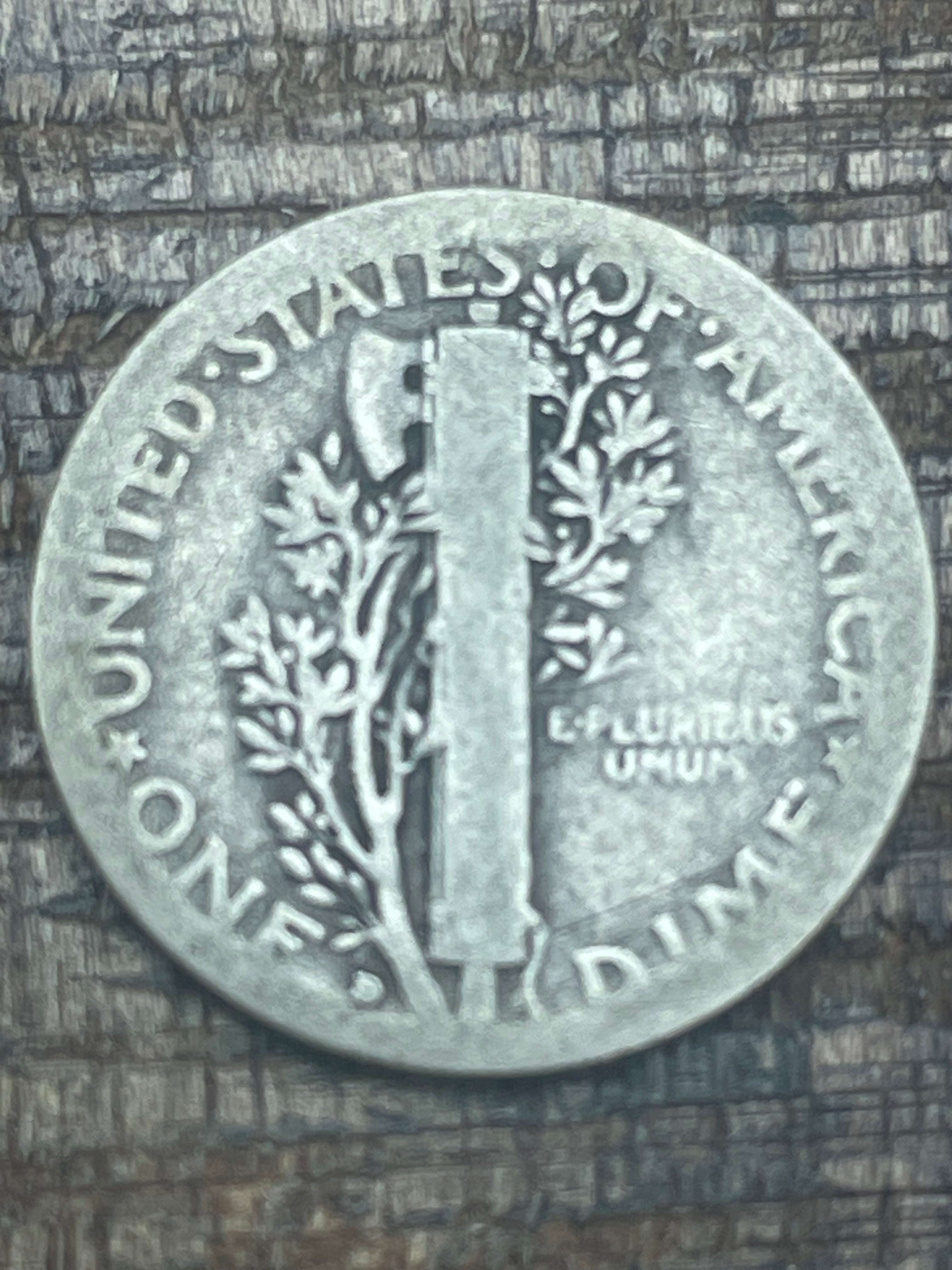 1931-D 10c US Mercury Dime ~ 90% silver