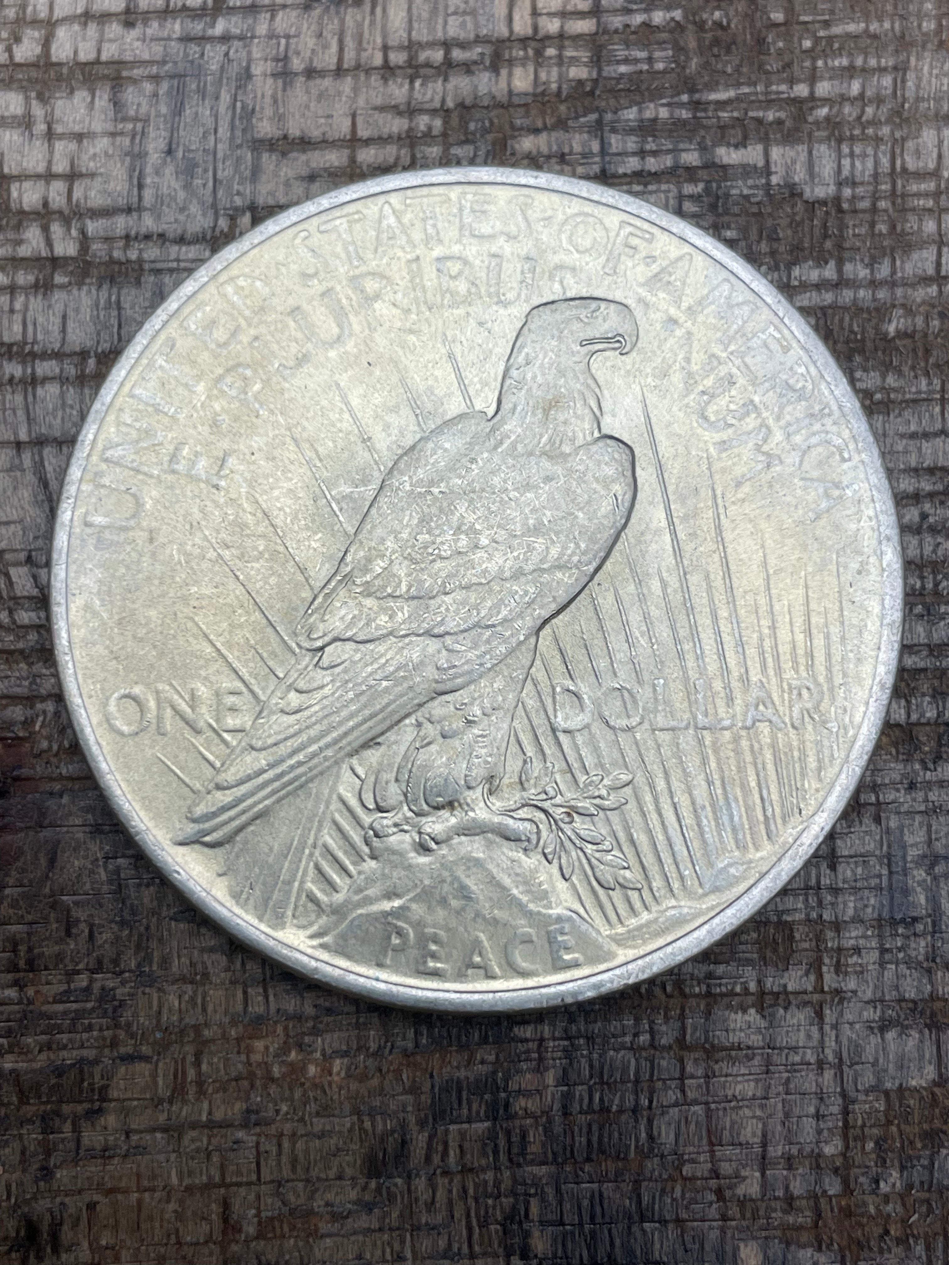 1922 $1 US Silver Peace Dollar