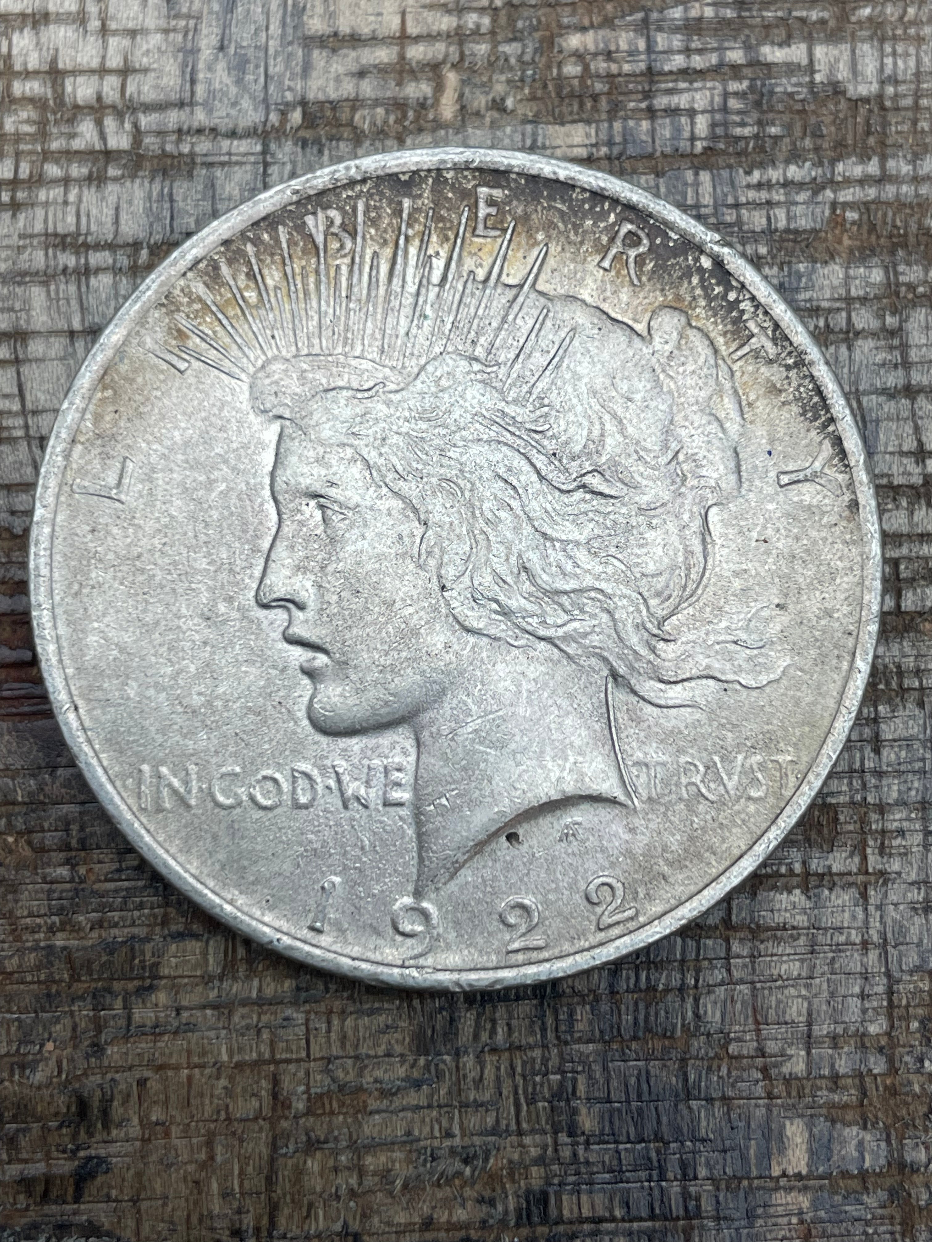 1922 $1 US Silver Peace Dollar