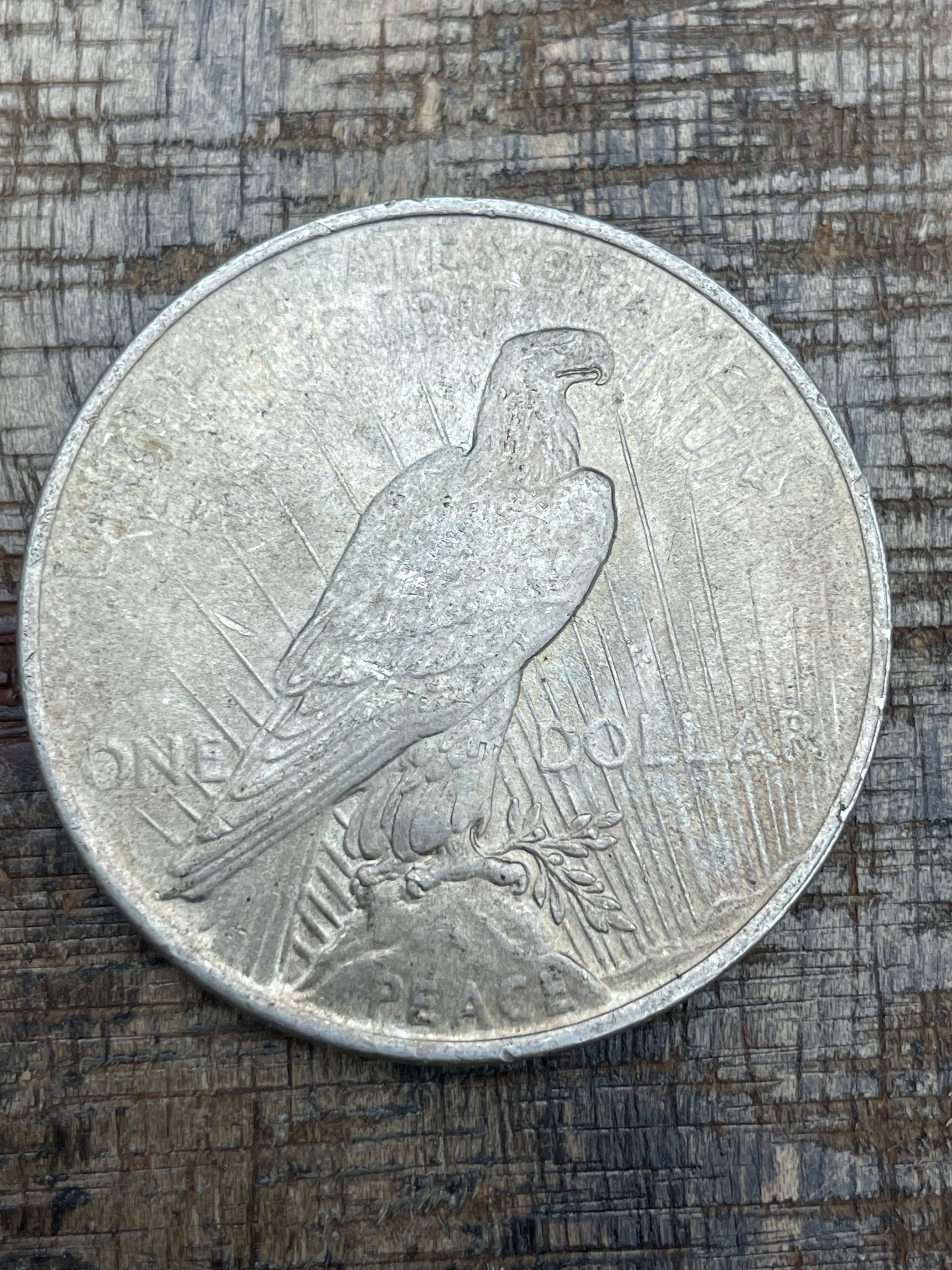 1922 $1 US Silver Peace Dollar