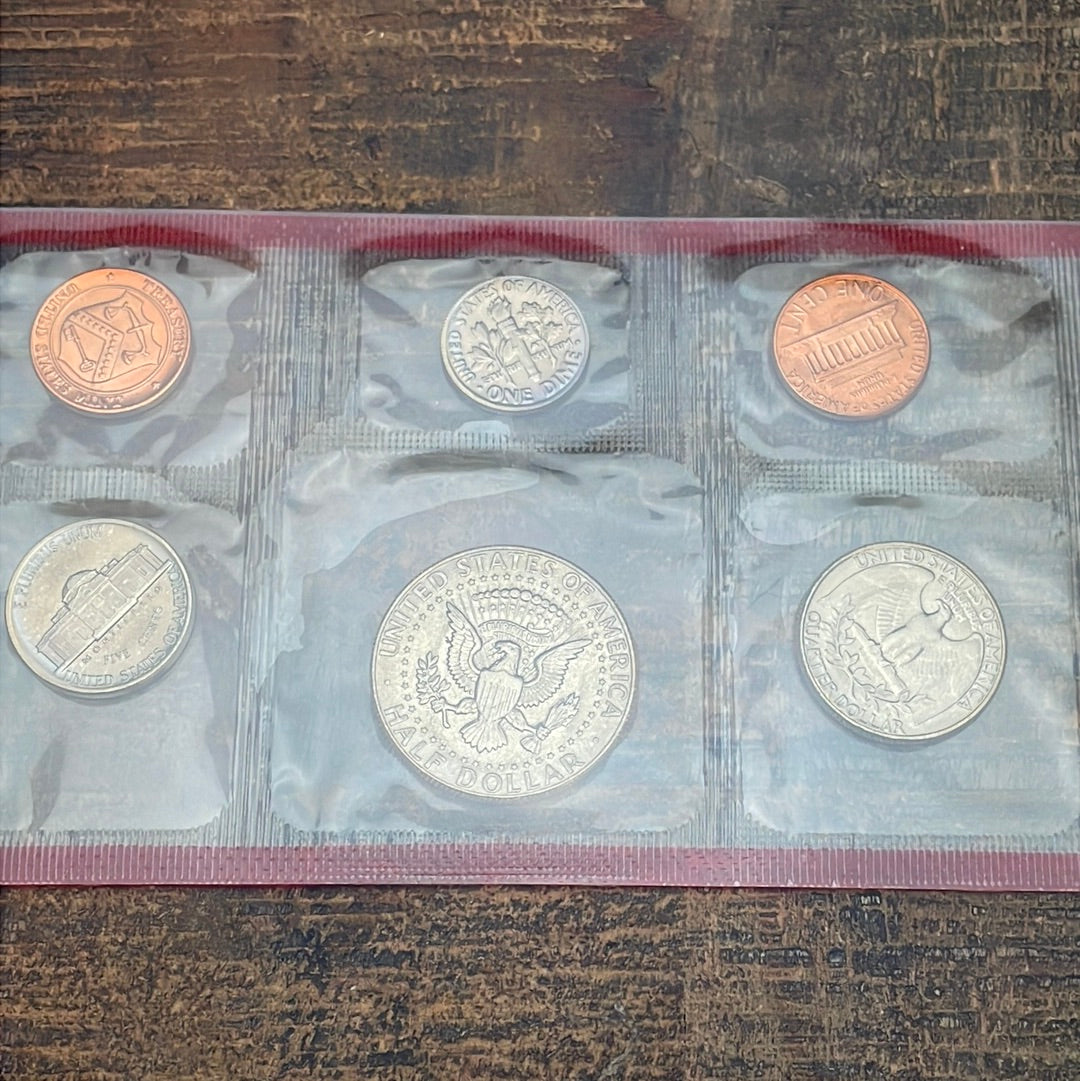 1985 Mint Set in Envelope