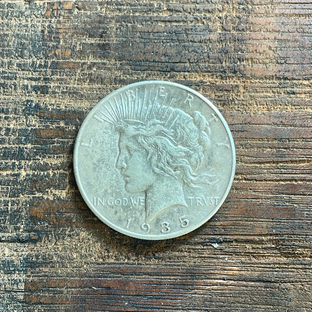 1935 $1 US Silver Peace Dollar