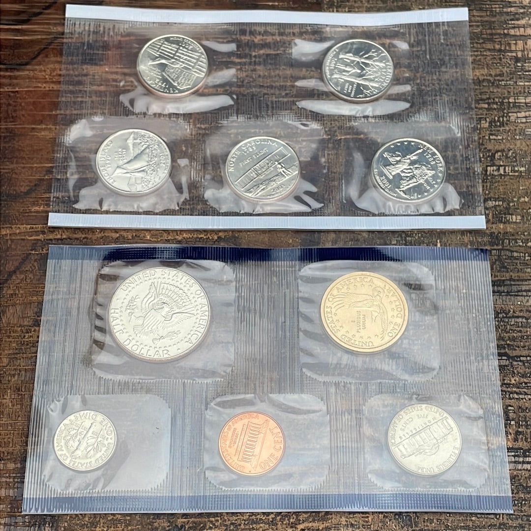 2001 Mint Set in Envelope