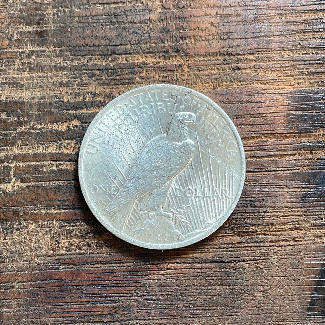 1923 $1 US Silver Peace Dollar Reverse Lamination Error.