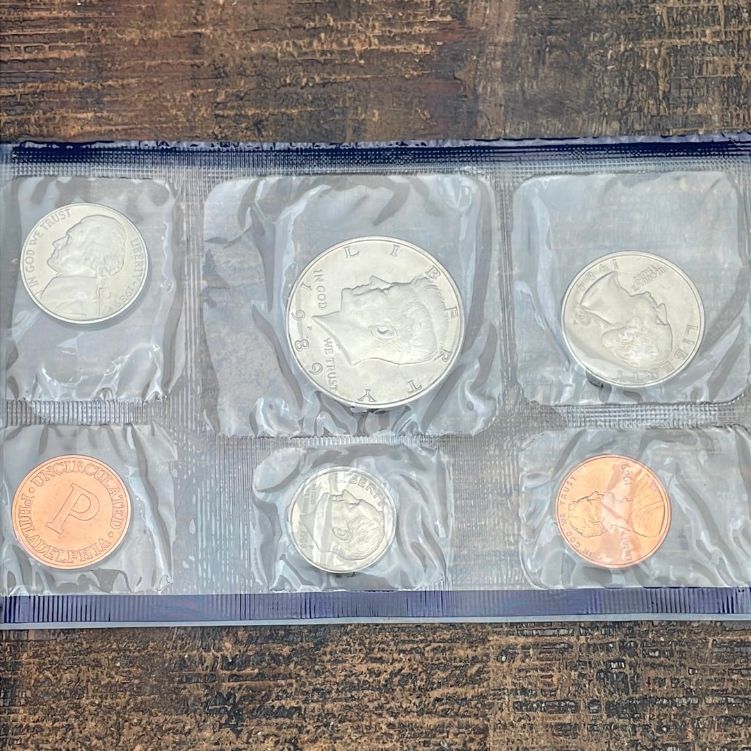 1989 Mint Set in Envelope
