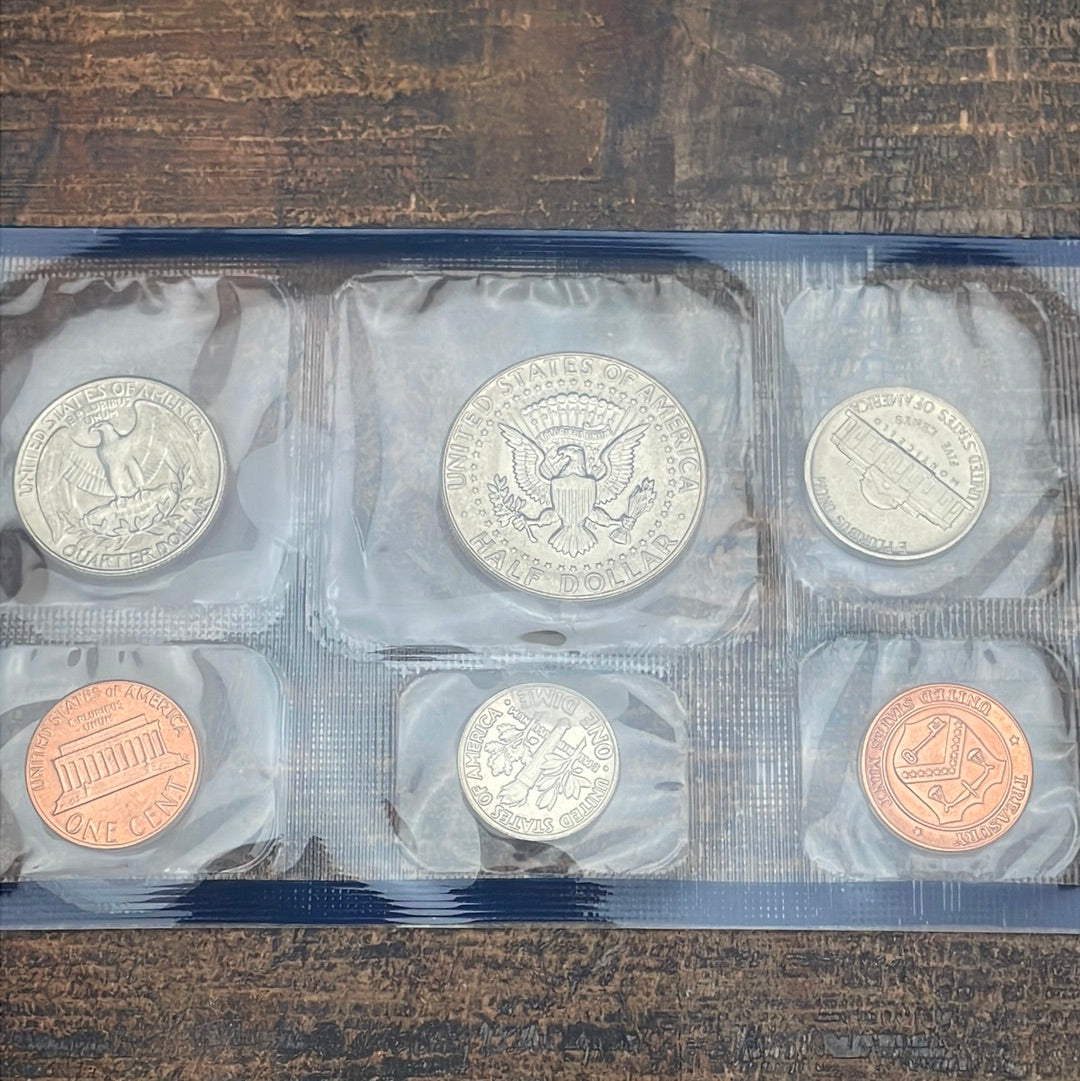 1985 Mint Set in Envelope