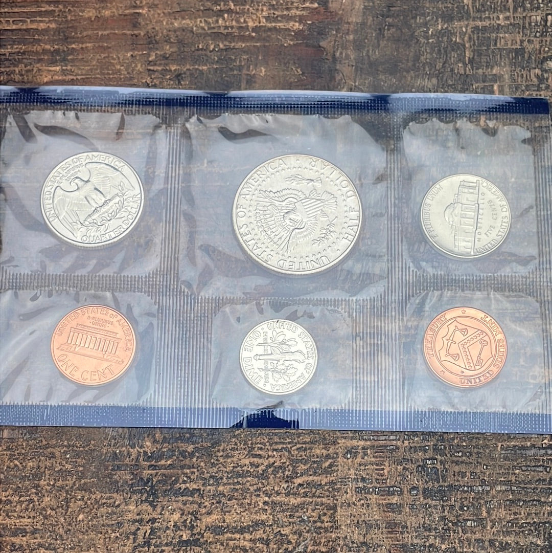 1995 Mint Set in Envelope