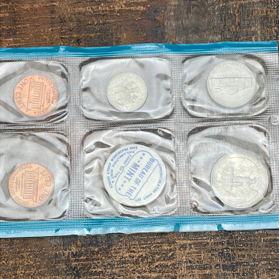 1969 Mint Set in Envelope 40% Silver