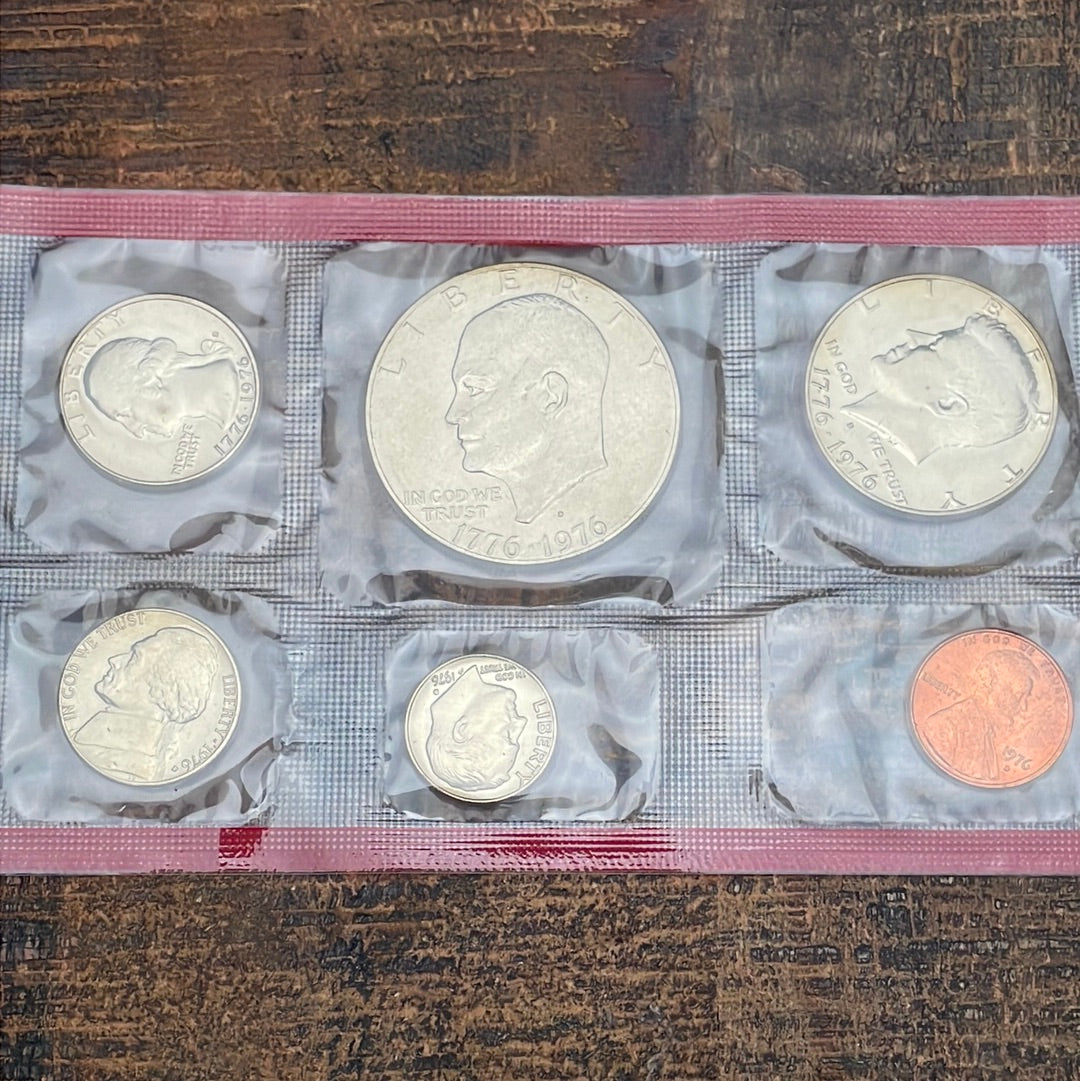 1976 Mint Set with Envelope