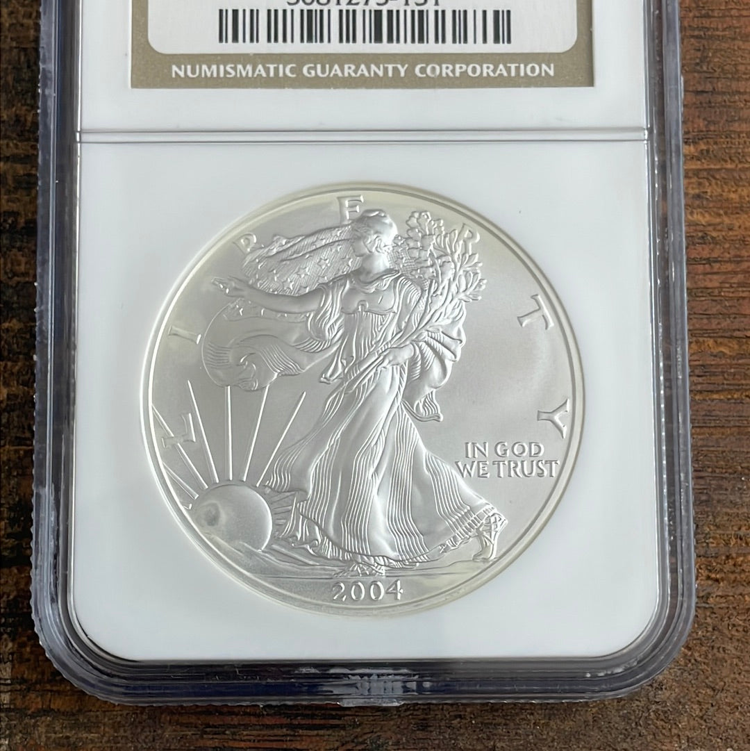 2004 $1 US American Silver Eagle NGC MS69