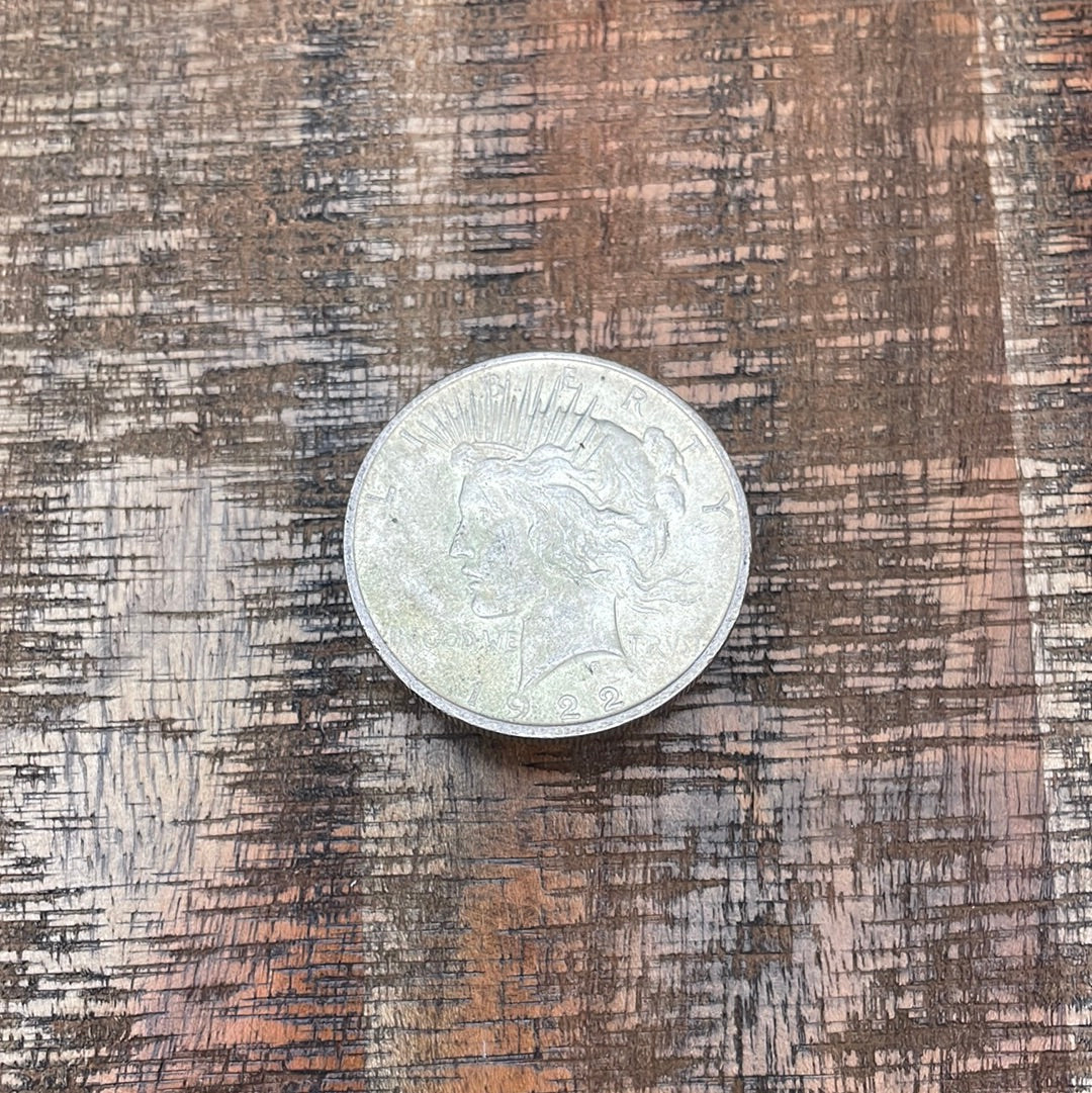 1922 $1 US Silver Peace Dollar