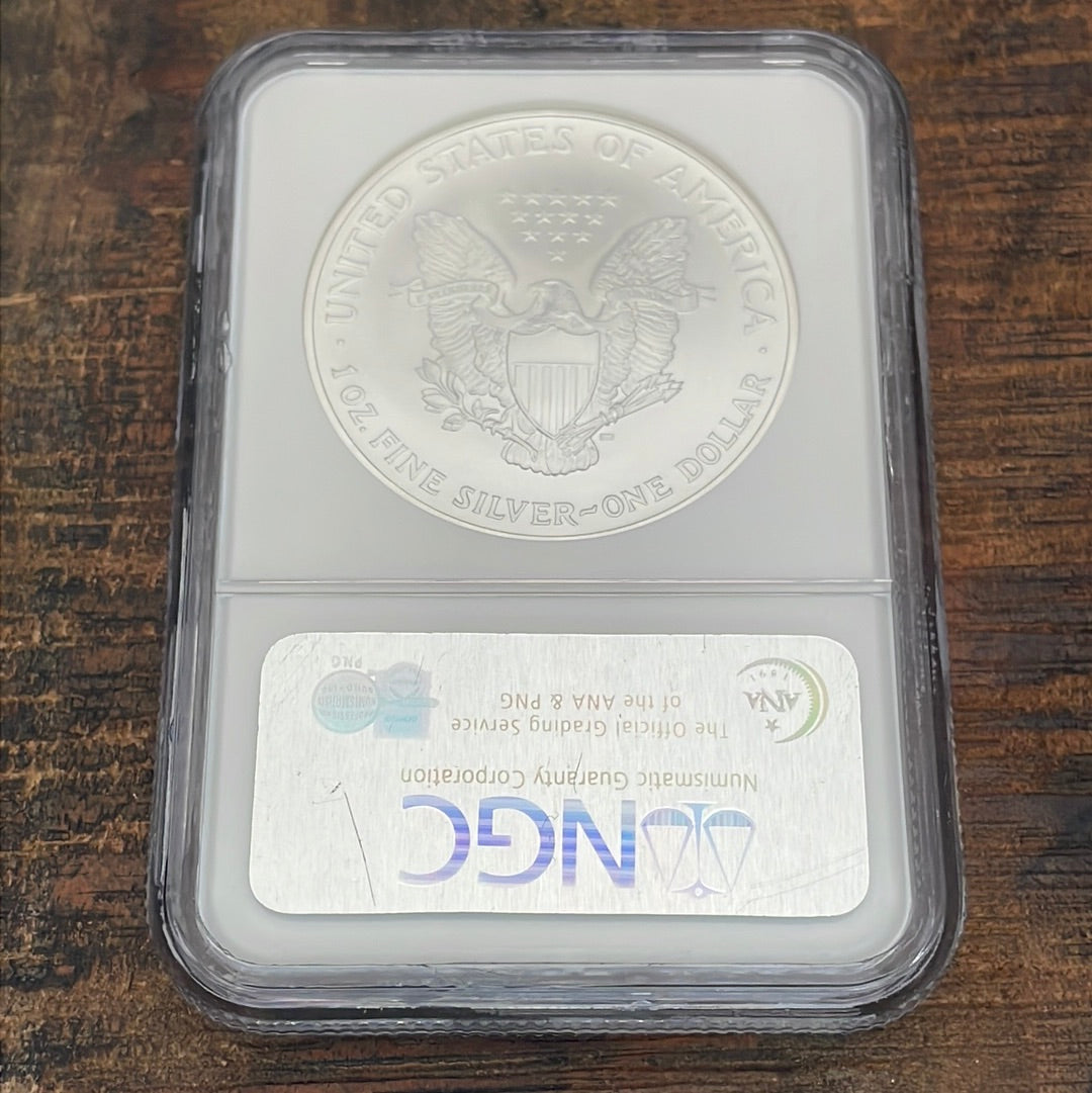 2006 $1 US American Silver Eagle NGC MS69