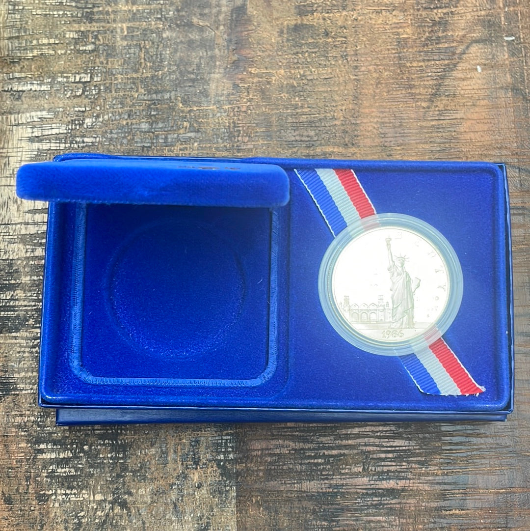 1986-S $1 US Liberty Coin. Silver Proof Coin in OGP (NO COA)