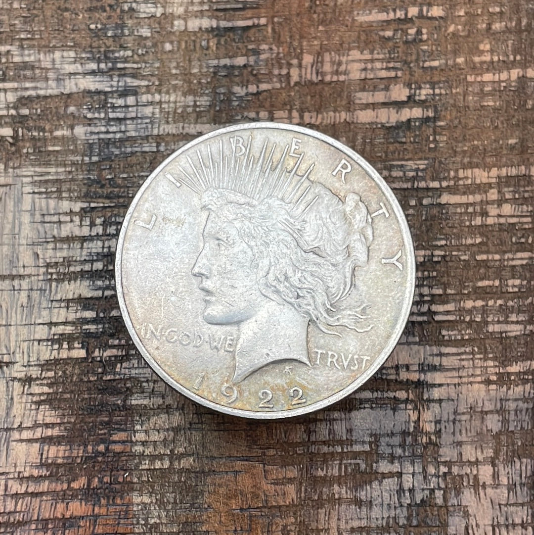 1922 $1 US Silver Peace Dollar