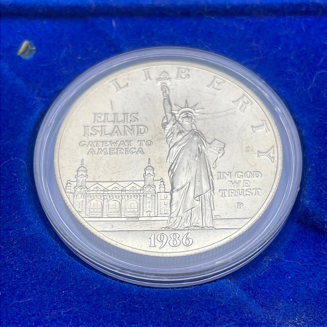 1986 $1 US Liberty Coin Silver Dollar Coin in OGP no COA