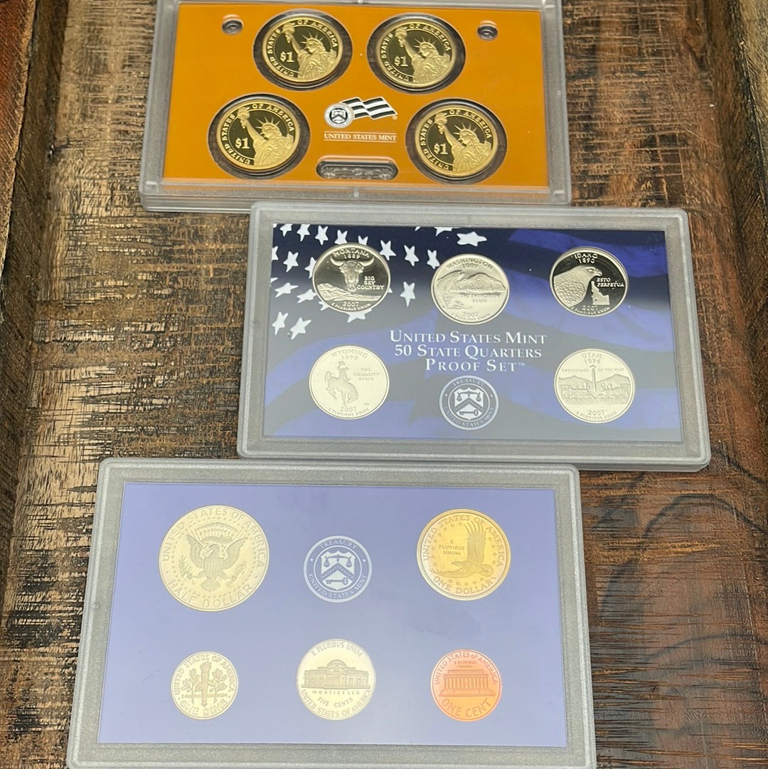 2007 - 14 Coin Proof Set in OGP