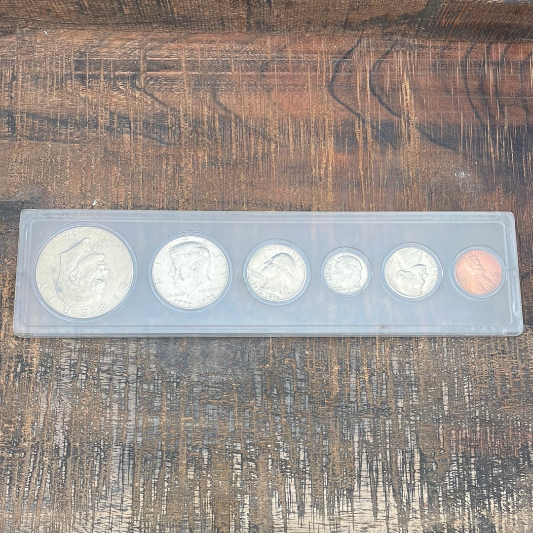 1976 Bicentennial Coin Set in Whitman Case Brilliant Uncirculated Coins