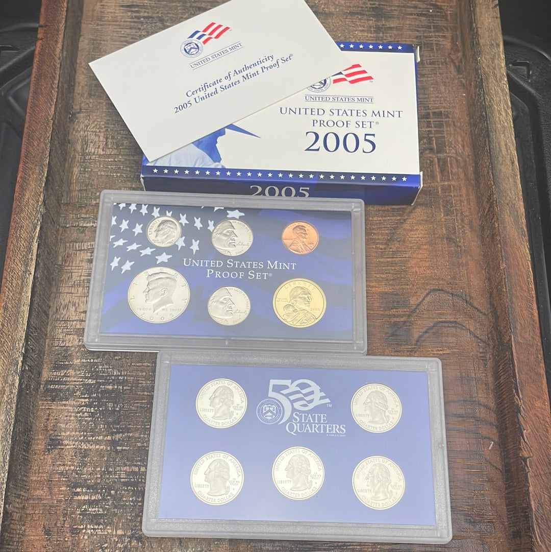 2005 - 11 Coin Proof Set in OGP