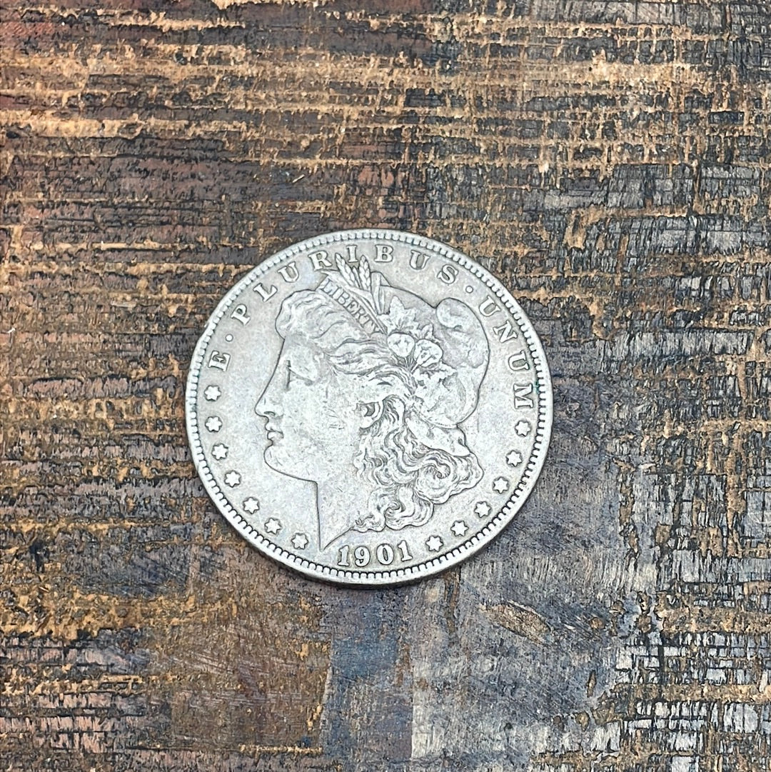 1901-O $1 US Morgan Silver Dollar