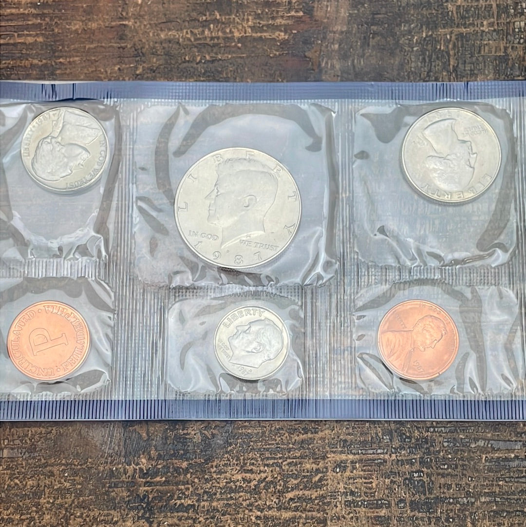 1987 Mint Set in Envelope