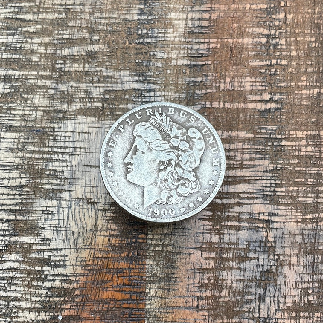 1900-O $1 US Morgan Silver Dollar