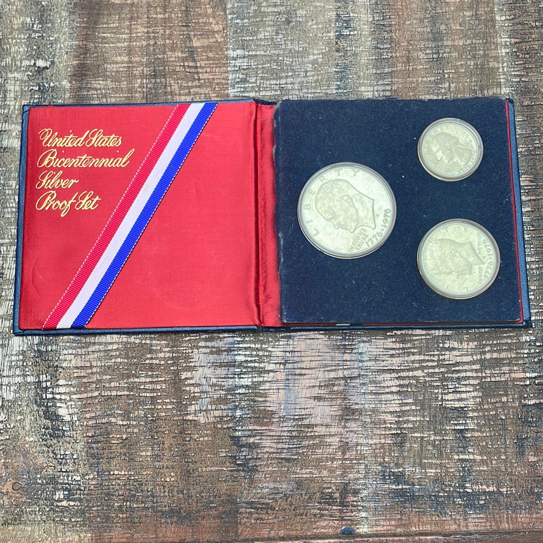 1976 Bicentennial Silver Proof Set ~ No outer box