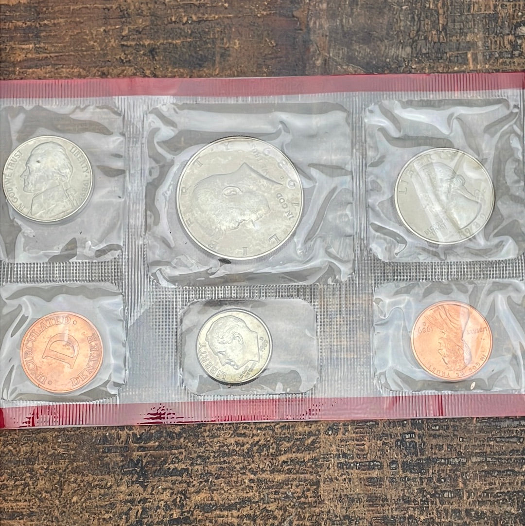 1989 Mint Set in Envelope