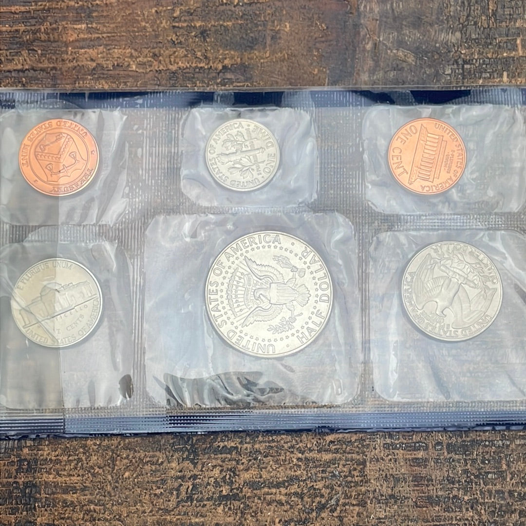 1989 Mint Set in Envelope