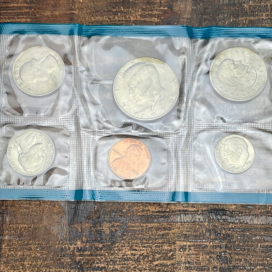 1979 Mint Set ~ No Envelope