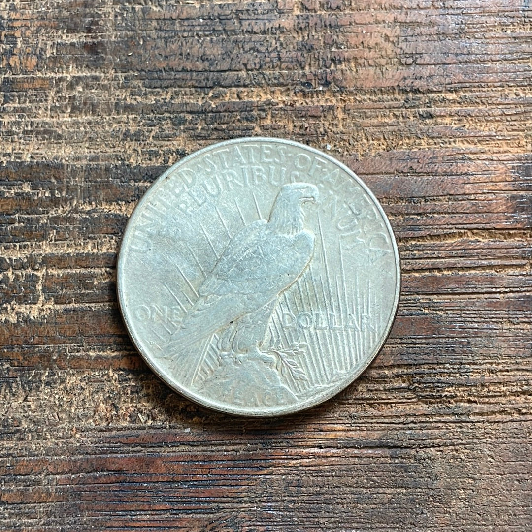 1922-D $1 US Silver Peace Dollar