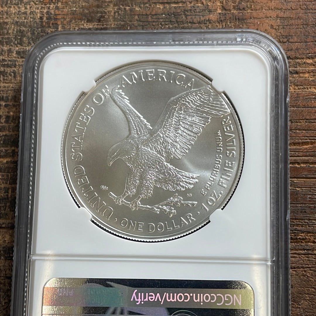 2021-S $1 US Silver Eagle. Eagle Landing T-2 NGC MS69