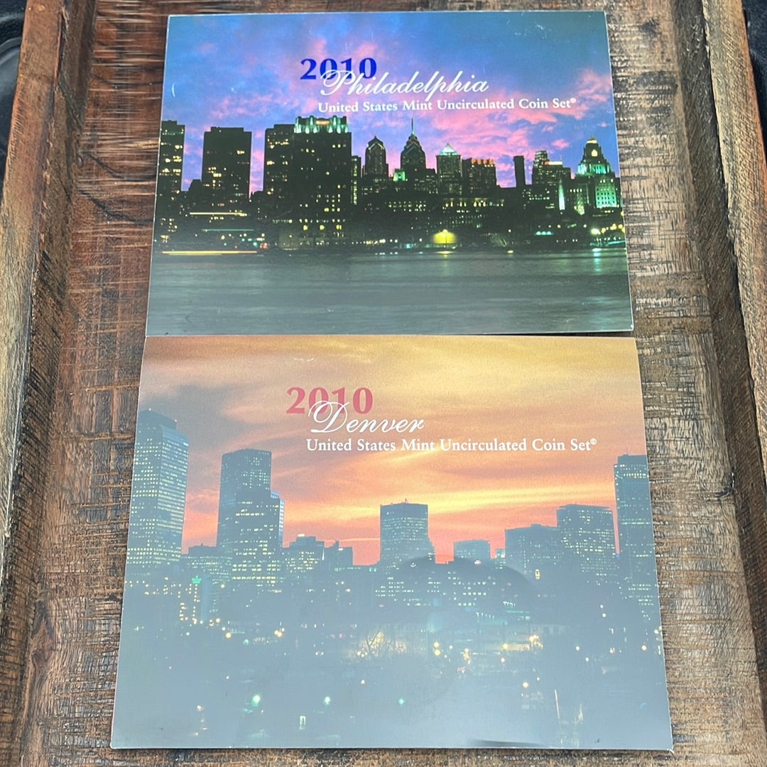 2010 Mint Set in OGP