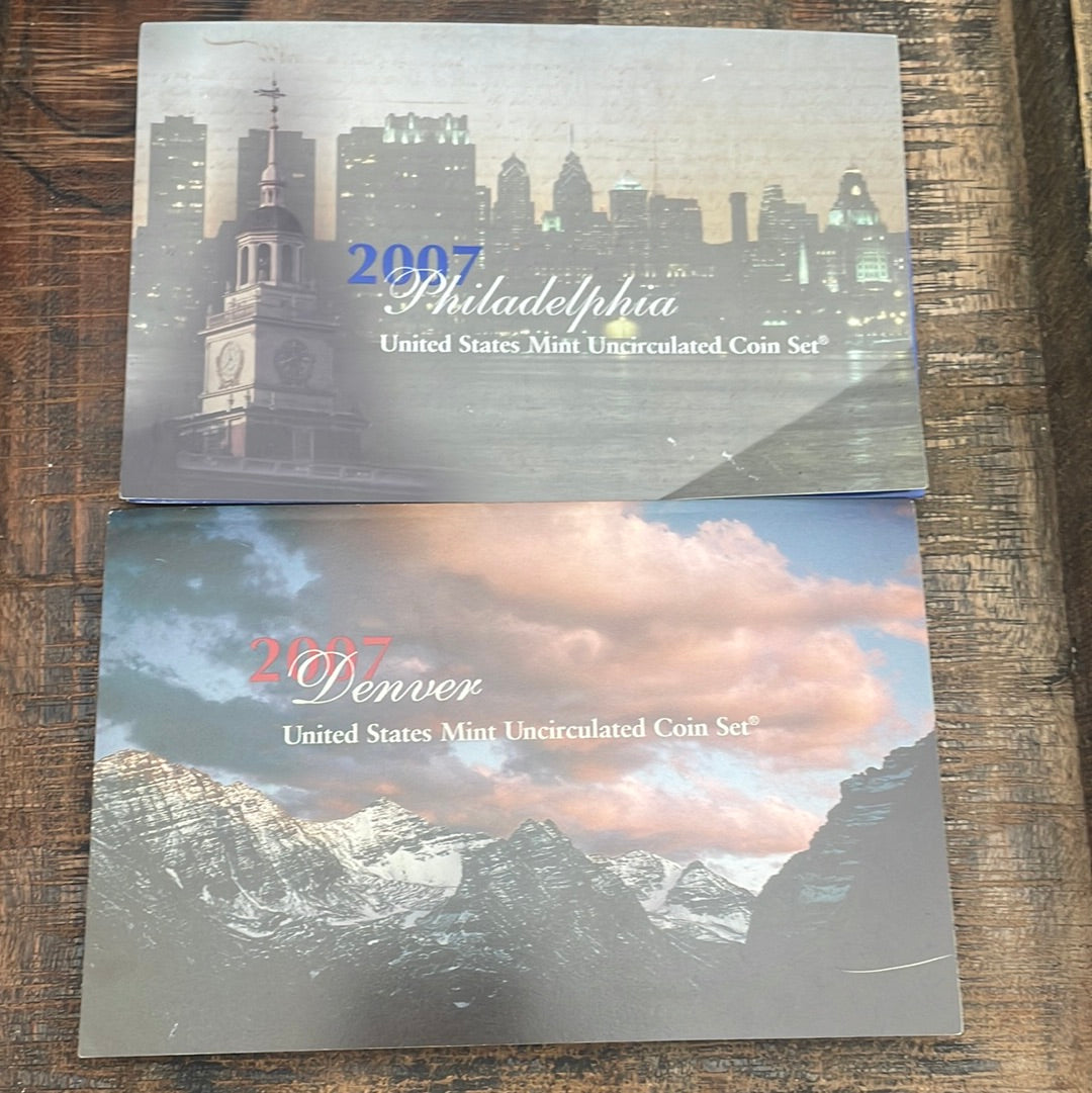 2007 Mint Set in OGP