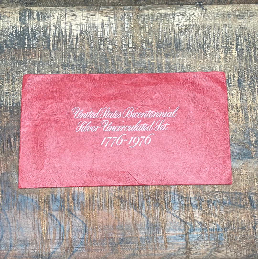 1976 US Bicentennial Silver Uncirculated Set no COA no display card board.