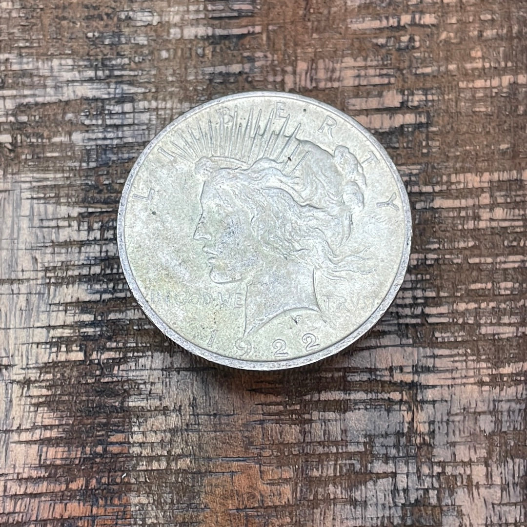 1922 $1 US Silver Peace Dollar