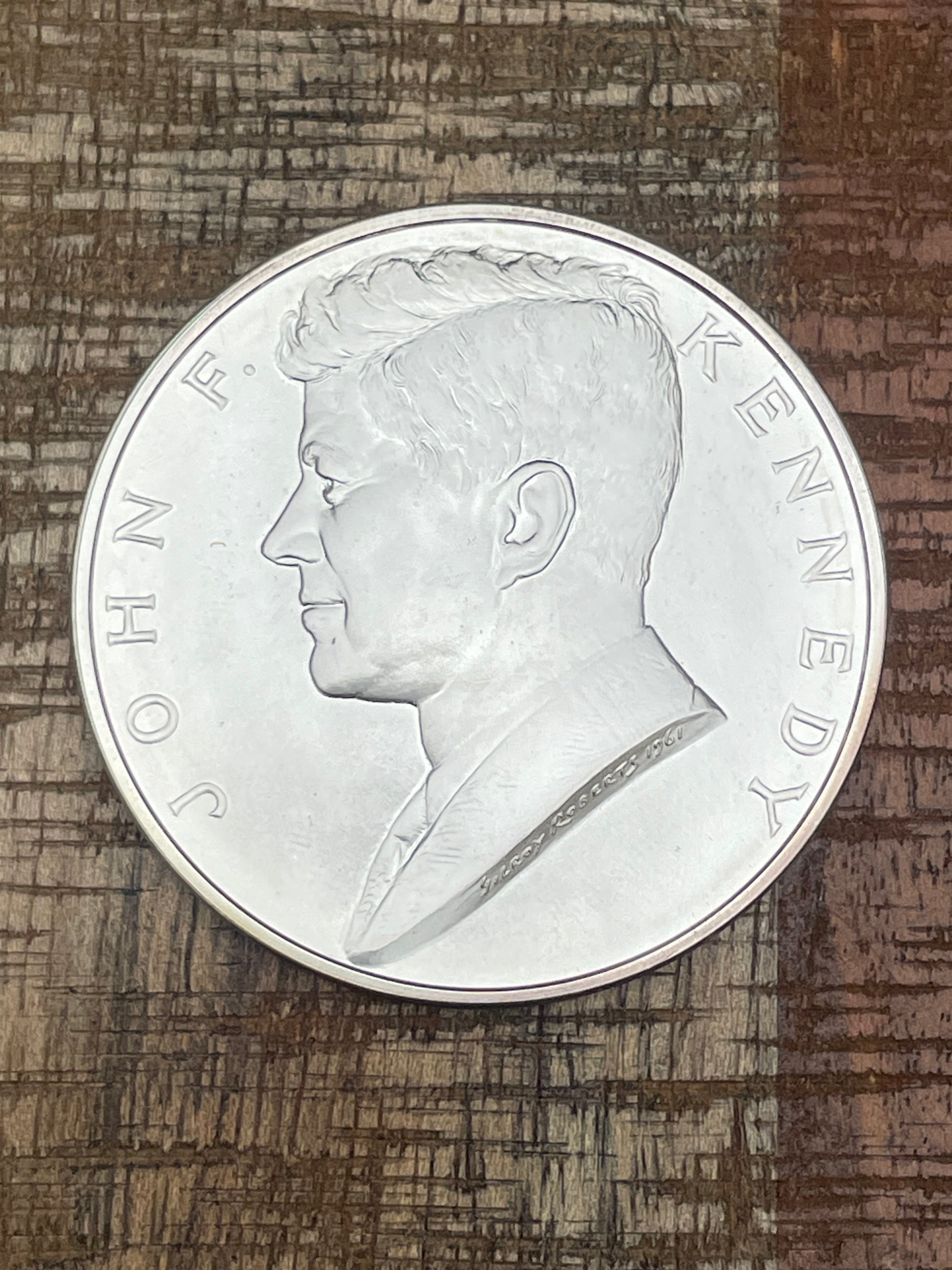 John F. Kennedy Medal Inaugurated President, January 20 1961 ~ 1 Oz Silver Round
